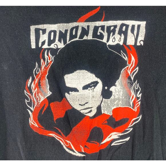 Conan Gray Size Large Black Red Flame Short Sleeve Graphic Band T-Shirt 2020 - Picture 2 of 5